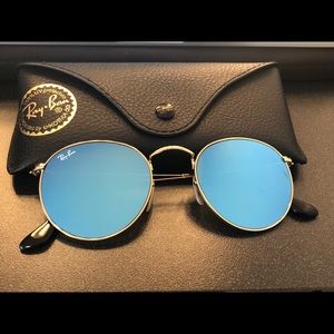 Ray-Ban round blue flash lenses